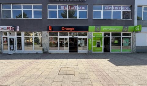 Na prenájom obchodný priestor 120m², Snina