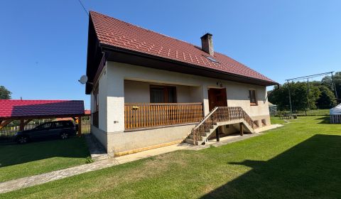 REZERVOVANÝ - Rodinný dom v Liptovských Kľačanoch 