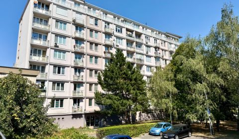 Na predaj 2 izbový byt, 47 m2, Bratislava, Nové Mesto, Piešťanská ul.