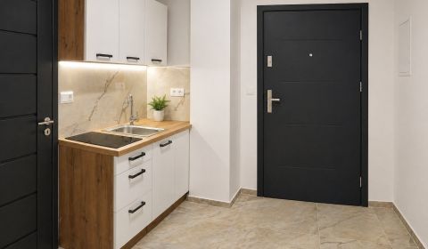 Zrekonštruovaný apartmán (1 izbový byt) vo výbornej lokalite