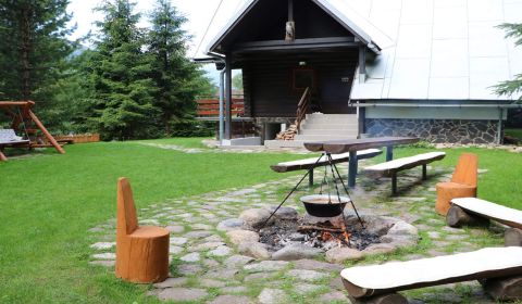 Chalupa Tále, okr.Brezno, pozemok 680m2, 