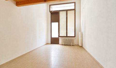 PÁRIČKOVA, obchodný priestor, 25 m2 – atraktívna lokalita NIVY