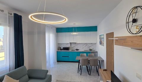 Albánsko, Durres - zariadený apartmán len 100m od mora a pláže