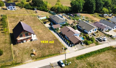 Rozostavaný rodinný dom v obci Prestavlky, okres Žiar nad Hronom
