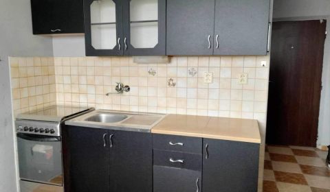 PRENÁJOM: 1-Izbový byt na prenájom v centre mesta Dunajská Streda