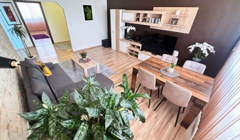 ☎️ 0918197701 Na predaj priestranný, svetlý  a kompletne zariadený 3-i