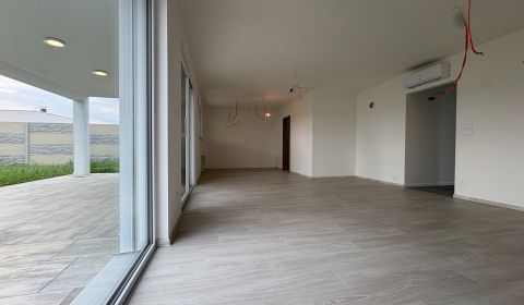 Na predaj: Novostavba rodinného domu v Leviciach