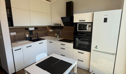 NA PRENÁJOM 2-izbový byt s terasou a  parkovaním na ul. Široká 24_Nitr