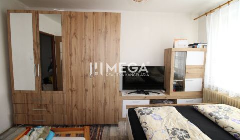 NA PREDAJ - 3 izbový byt na Švermovej ul. v meste Stakčín