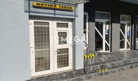 PRENÁJOM obchodných priestorov v centre mesta Humenné-3m2