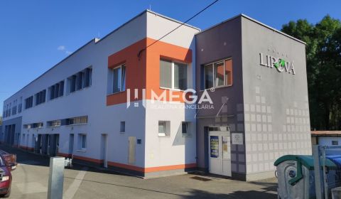 PRENÁJOM kancelárie blízko centra Humenného (20,53 m2)