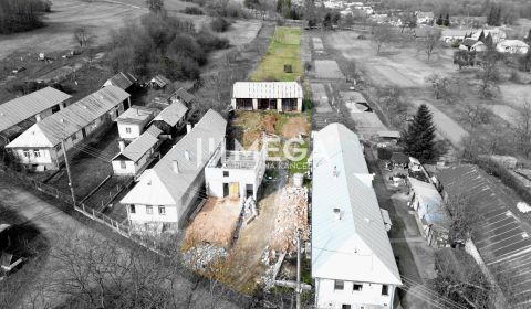NA PREDAJ EXKLUZÍVNE: Rozostavaná stavba s kráľovským pozemkom a bonus