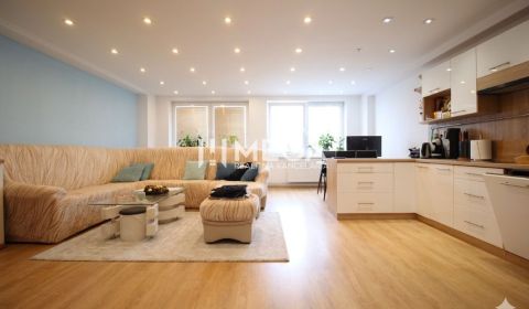 EXKLUZÍVNE NA PREDAJ: 3-IZBOVÝ BYT 94 m² | PARKOVACIE MIESTO | KLIMATI