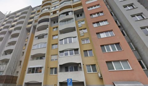 3- izbový byt v pôvodnom stave na ulici Pribišová