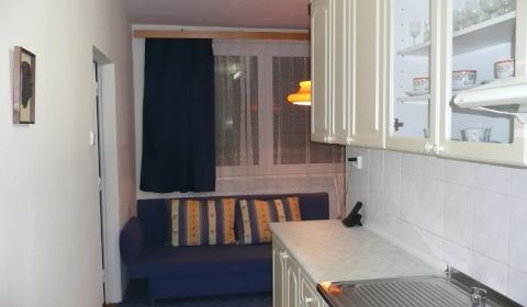 Veľký 2-izb. byt na ul. Vilova, Petržalka, 7.p./7