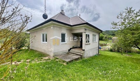 NOVINKA na predaj útulný rodinný dom v srdci Myjavských kopaníc v Ture