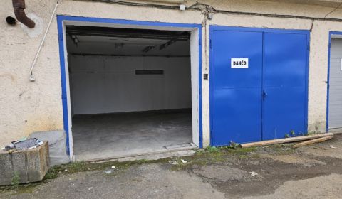 Na prenájom skladu na Petrovanskej ul. Prešov