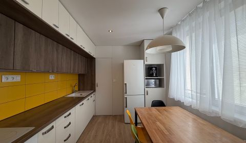 Exkl. moderný, priestranný 3 iz byt s lódžiou v Piešťanoch REZERVOVANÝ