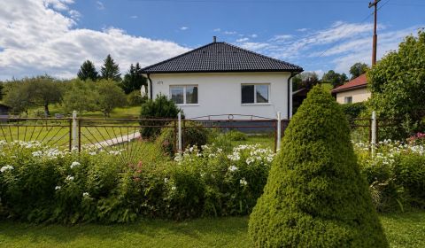 Predaj! Rodinný dom pri Liptovskej Mare – Vlachy, pozemok  567 m² 