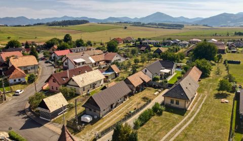 Rezervované - Tradičná drevenica s potenciálom v Žabokrekoch