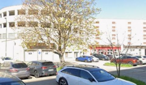 Garáž na ul. Pečnianska, Petržalka