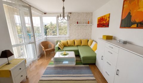 Predaj 2-izbový byt Račianske Mýto,57m2, loggia,kobka, parkovanie