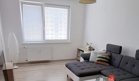 Na predaj 2-izbový byt s rozlohou 66m² a s balkónom v Bratislave, časť