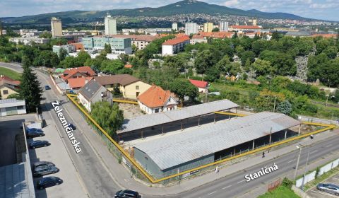 NA PRENÁJOM skladové priestory - areál v centre Nitry
