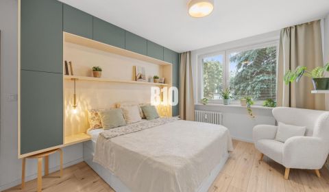 4-izbový byt po kompletnej rekonštrukcii s takmer 10 m² zelenou lodžio