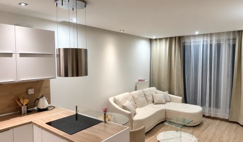Prenájom 2 izb. byt NOVOSTAVBA, Antolská ulica, Bratislava V.Petržalka
