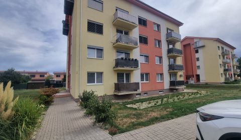 2 izbový byt Ivanka pri Nitre s parkovacím miestom