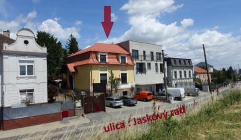 PREDAJ – 5-izb. rodinný dom na Jaskovom rade, ÚP 250 m2, poz. 334 m2