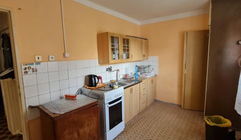 3-IZBOVÝ BYT V ŽIARI NAD HRONOM – PÔVODNÝ STAV