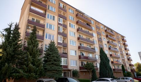 Priestranný - 3,5 izb byt 80 m² - Centrum II, Dubnica nad Váhom