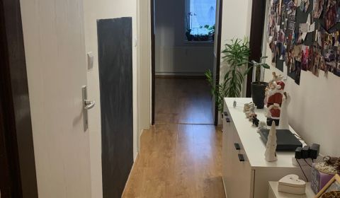 Na predaj 2,5i byt Tlmače - Lipník