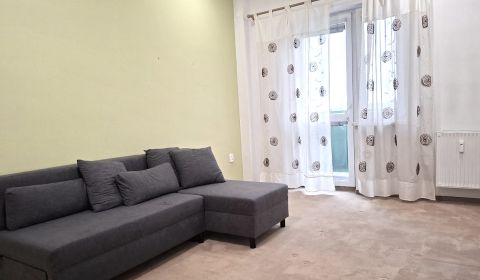 Predaj - 2izbový byt s veľkým balkónom, Nobelova ul., Nové Mesto BA