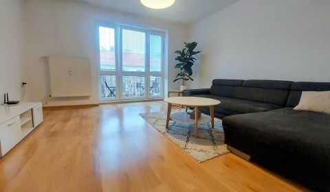 PRENÁJOM: KRÁSNY ZARIADENÝ 2 IZBOVÝ BYT S BALKÓNOM, FORTNIČKA