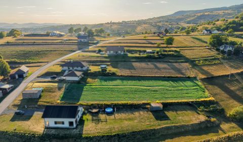 Stavebný pozemok 2 643 m² s elektrickou prípojkou - Hriňová, Pivnička