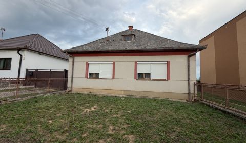 Rodinný dom Blesovce zachovalý 