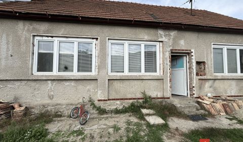 Rodinný dom na predaj Dolná Ždaňa