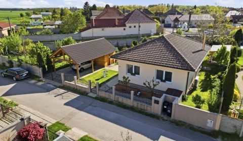 EXKLUZÍVNE 3-izbový rodinný dom v obci Moravské Kračany