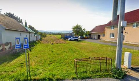 Pozemok na predaj