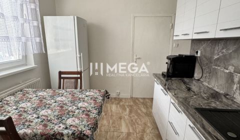Na predaj 3 izbový byt s balkónom na sidl. pod Sokolejom v Humennom