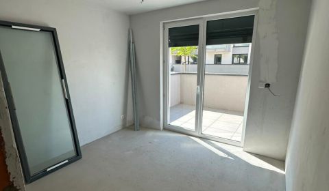 2- izbový byt na Cementárenskej ulici
