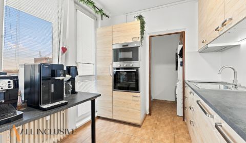 Na predaj 3-izb. byt s balkónom, Bratislava –Banšelova