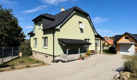 Pokojný 4-izbový dom v obci Krásno REZERVOVANÉ