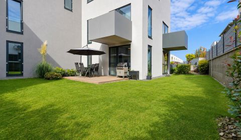 NA PREDAJ LUXUSNÝ 2 IZBOVÝ BYT S POZEMKOM 199m2 - PREŠOV  