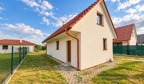 1.BCR | 4-IZBOVÝ REKREAČNÝ DOM | ZELENÁ VODA | MOST PRI BRATISLAVE