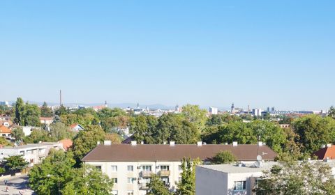 Svetlý a tichý 3i byt po rekonštrukcii, s panoramatickým výhľadom