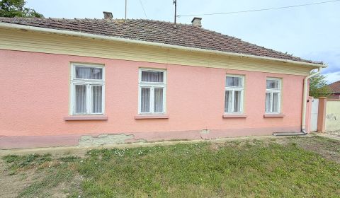 Predaj 3i rodinný dom, 900 m2 pozemok, Dunakiliti